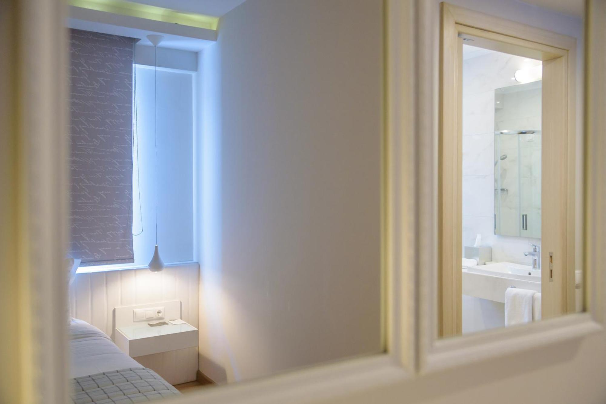 Calma Hotel & Spa Kastoria Quarto foto